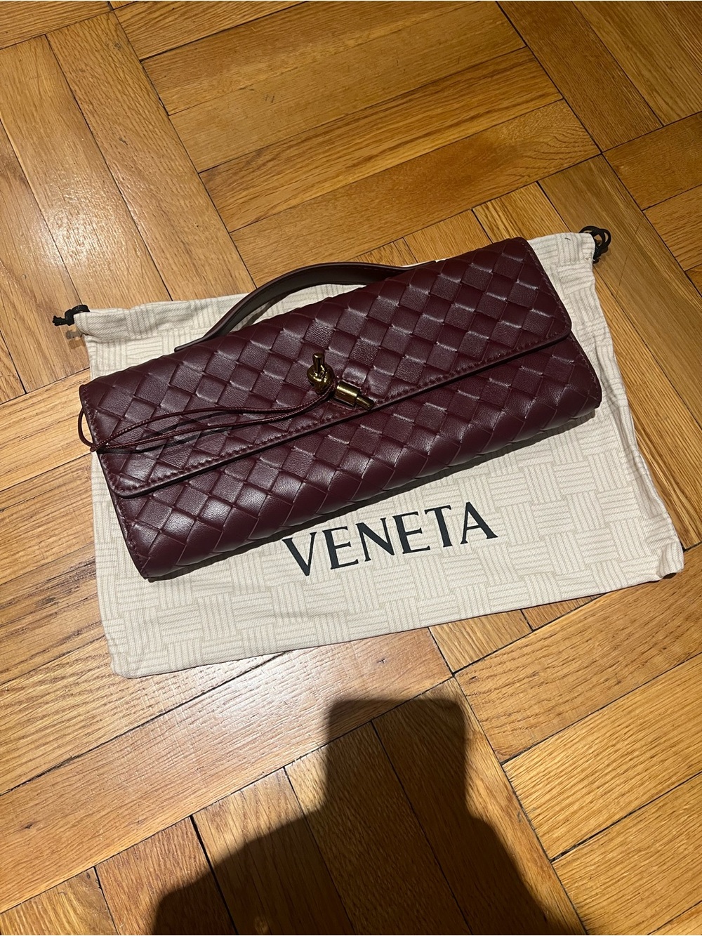 Bottega Veneta Intrecciato Andiamo Top Handle Clutch Barolo (red) Brand New